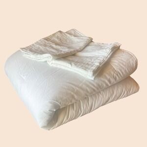 Welspun Queen White Comforter Set 100% Cotton Shell OEKO-TEX Made In Green EUC